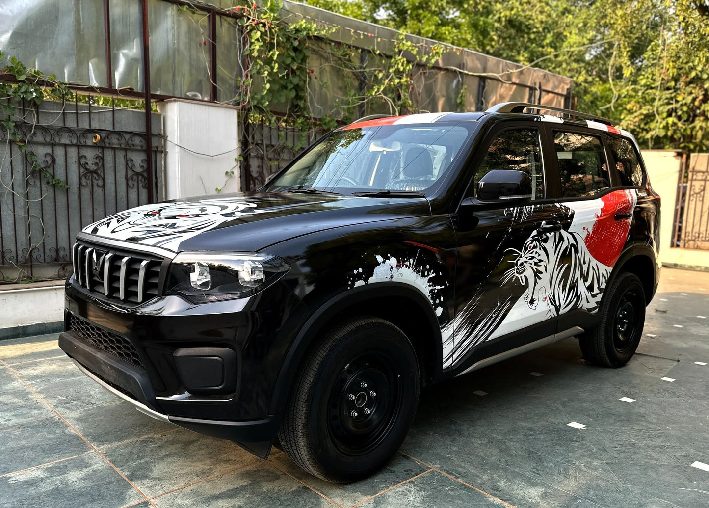 Mahindra scorpio N with Tiger edition graphics by IDE Graphics series