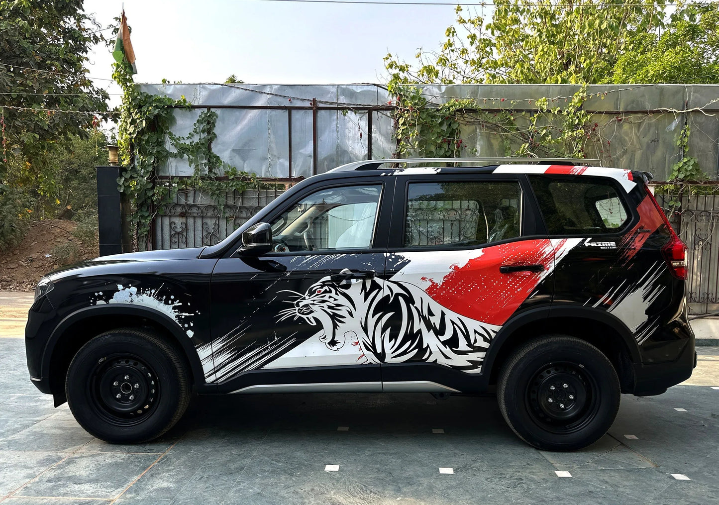 Mahindra scorpio N with Tiger edition graphics by IDE Graphics series