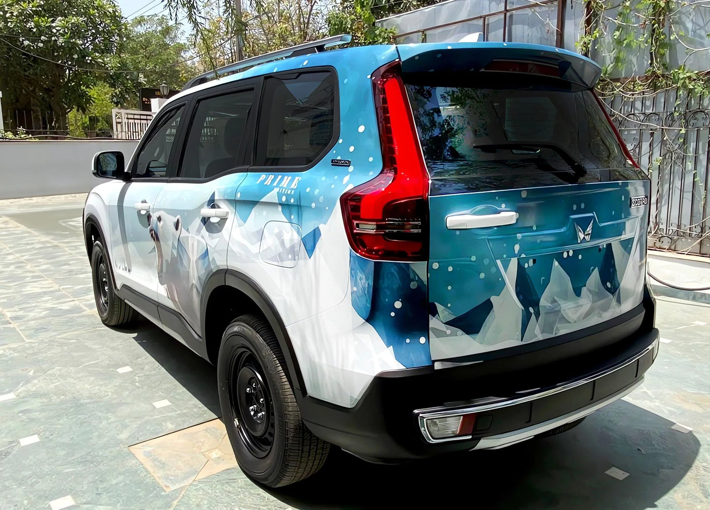 Bear Edition Graphics for Mahindra Scorpio N white