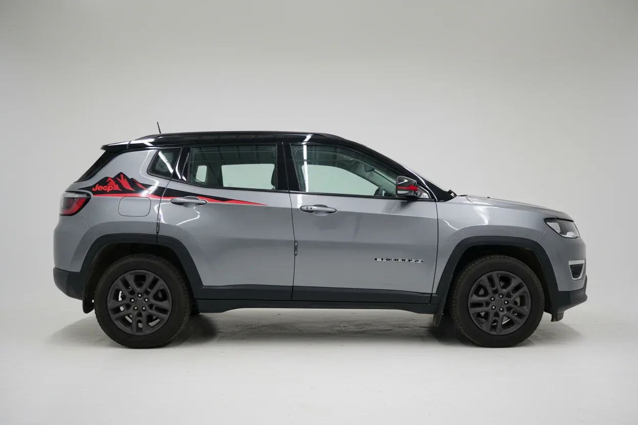 Pinnacle Edition Bonnet Graphics for Jeep Compass silver
