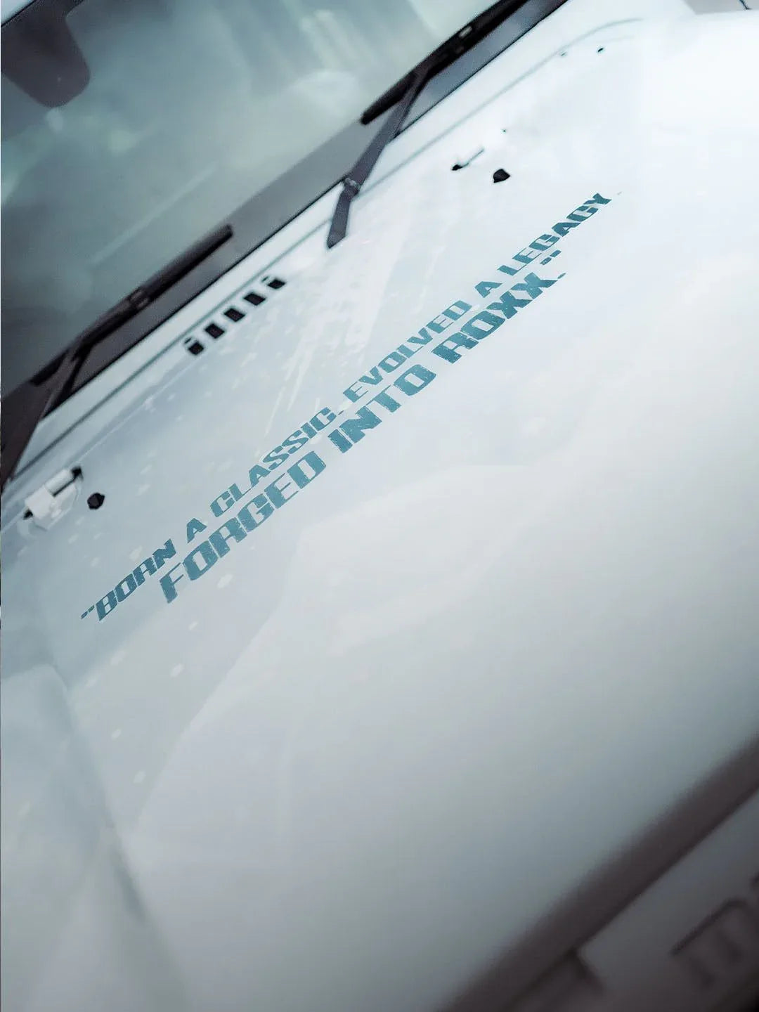 Snowborn Edition Graphics for Mahindra Thar Roxx white