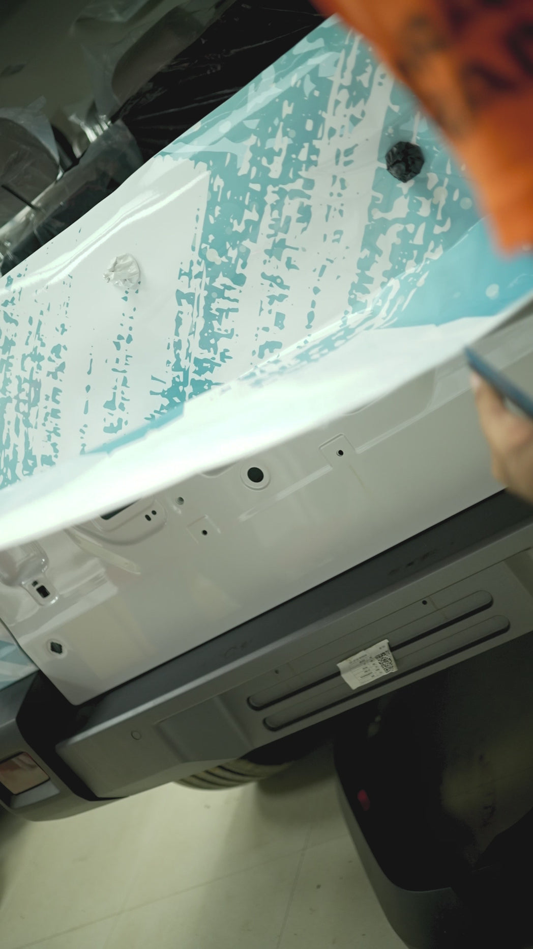 Snowborn Edition Graphics for Mahindra Thar Roxx white